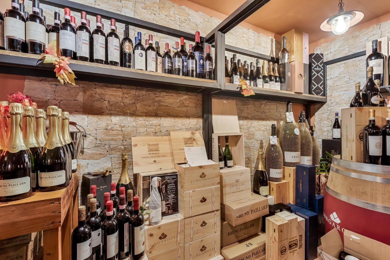 Hotel La Pietra Restaurant ฟอสดิโนโว ภายนอก รูปภาพ